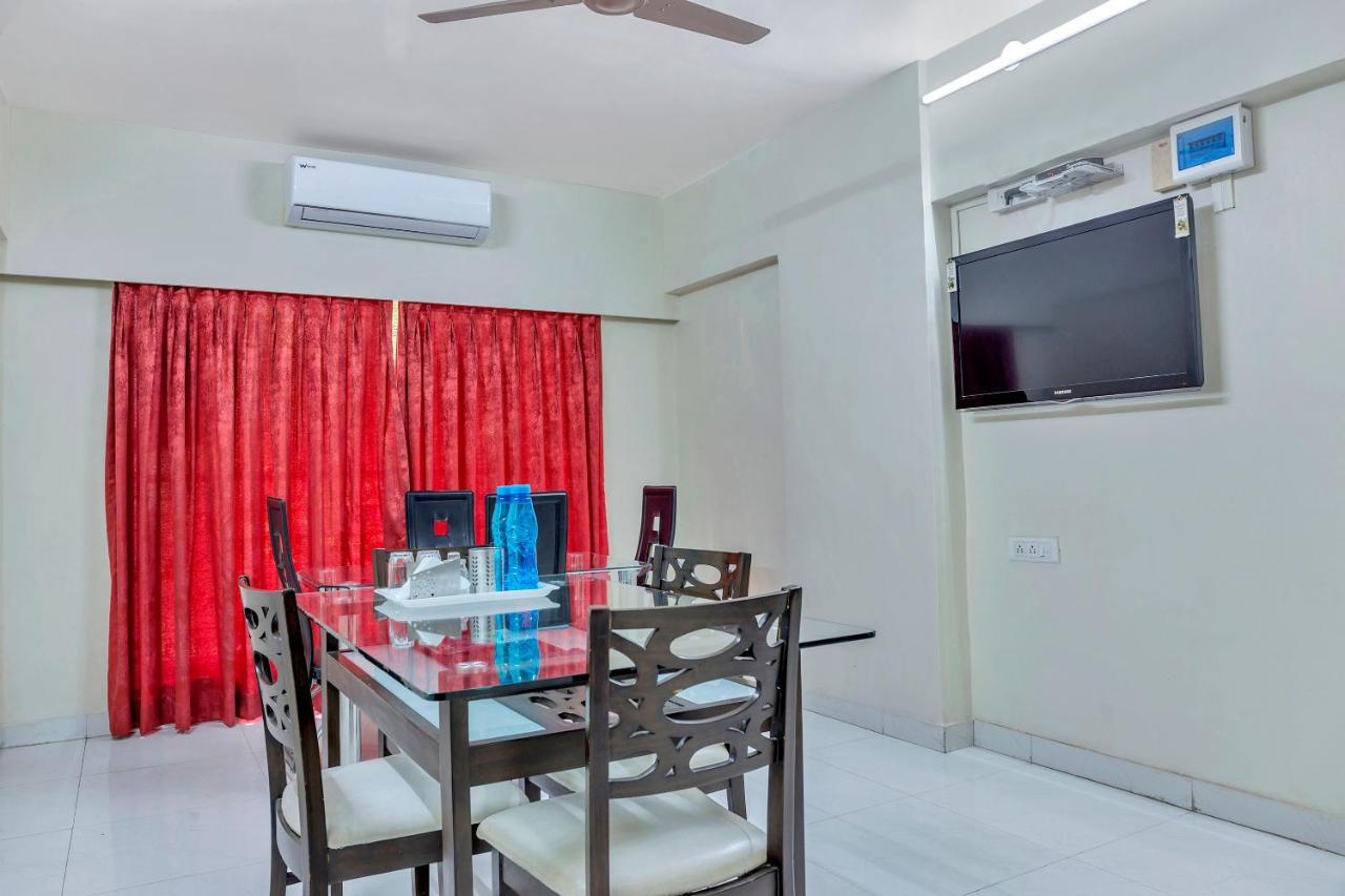 Konark Apartment Mālād Esterno foto