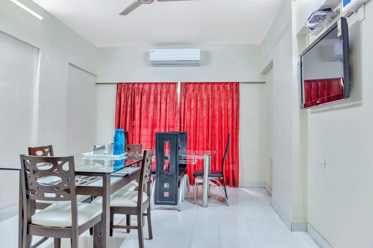 Konark Apartment Mālād Esterno foto