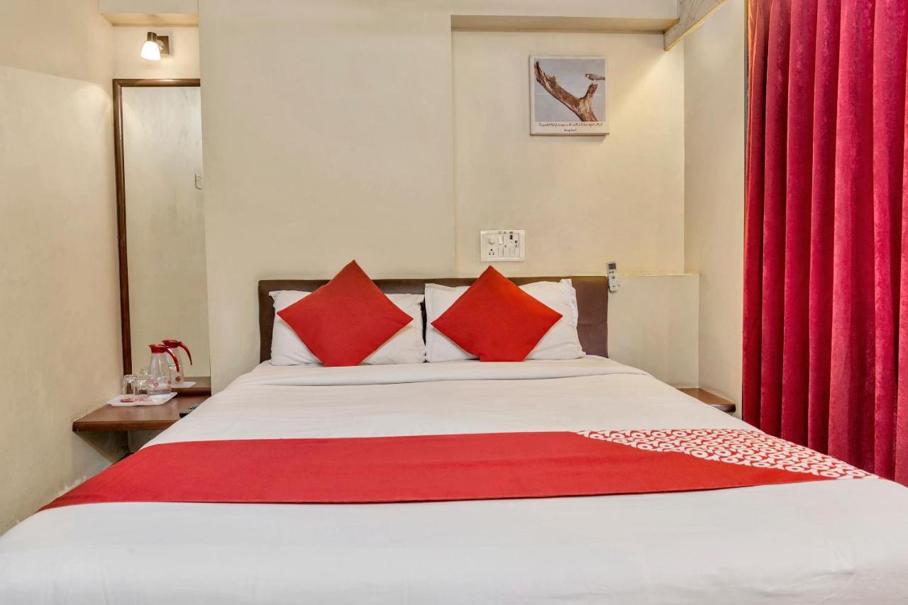 Konark Apartment Mālād Esterno foto